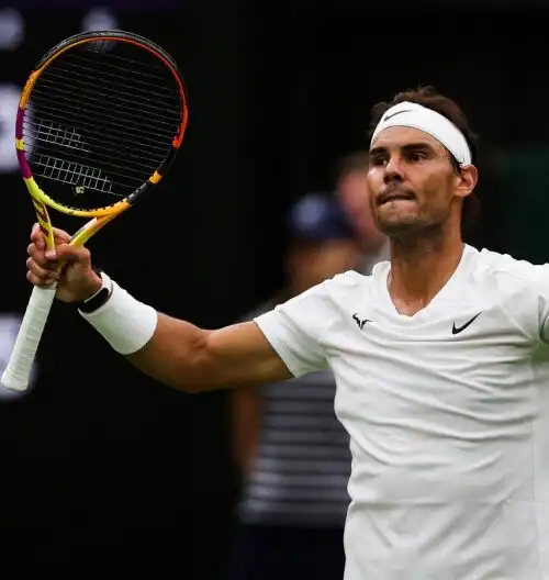 Wimbledon: Rafa Nadal vince ma non convince, Sonego lo aspetta