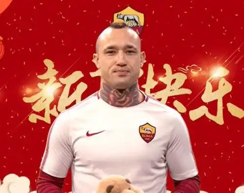 La Roma fa gli auguri ai cinesi