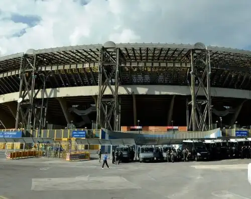 Napoli, scoppia la grana San Paolo