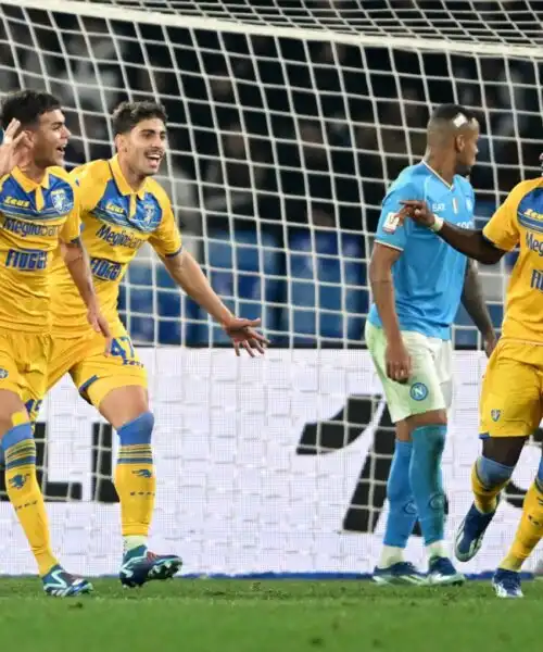 Frosinone da sogno, clamoroso poker al Napoli: partenopei fuori dalla Coppa Italia