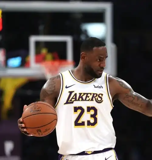 NBA, arriva l’ultimo capriccio di LeBron James