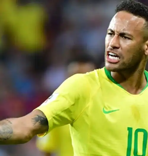 Caso Neymar, Mendes de Souza: “Aggressione e stupro”