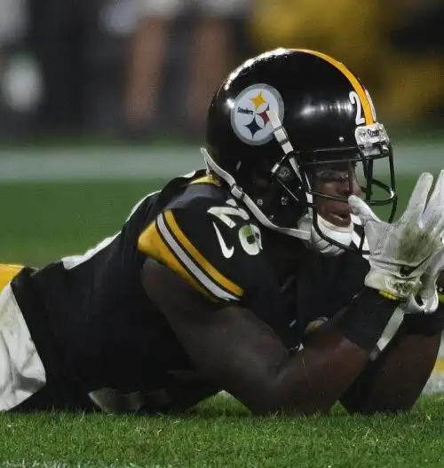 NFL, primo sorriso per gli Steelers