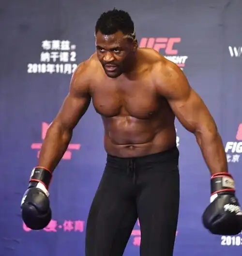 UFC: super Ngannou, 26 secondi per il KO