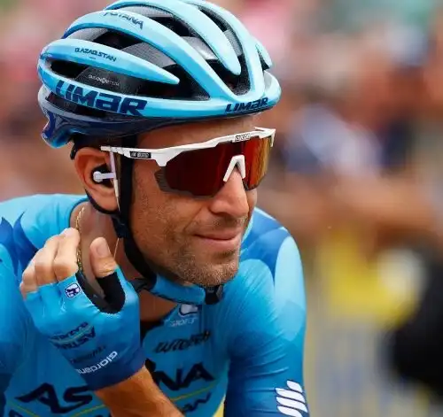 Giro d’Italia, Vincenzo Nibali stringe i denti: “Stavolta l’ho pagata io”