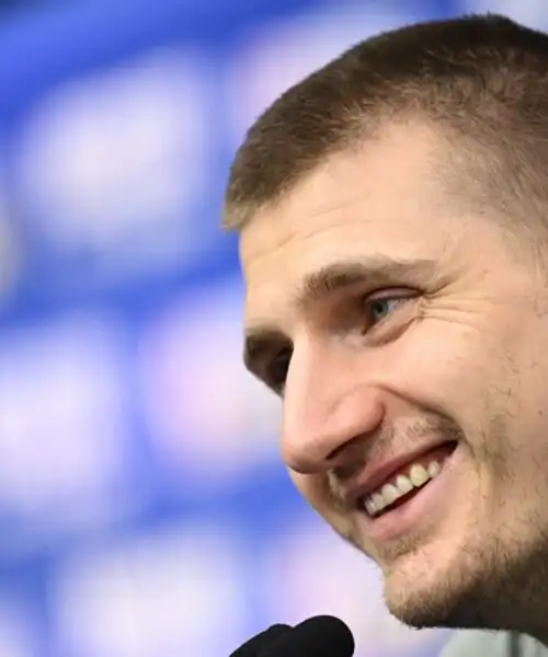 Nikola Jokic in trepidazione per Enzo Jet