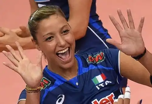 Noemi Signorile emigra in Romania