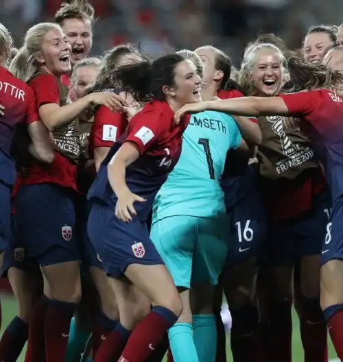 Mondiale femminile, Germania e Norvegia ai quarti di finale