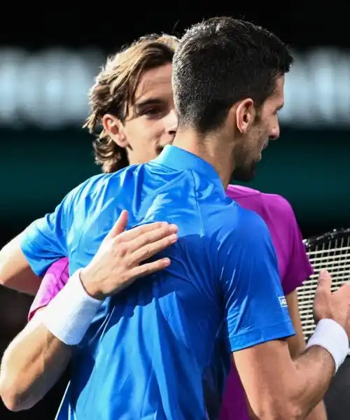 Novak Djokovic si sbilancia su Lorenzo Musetti