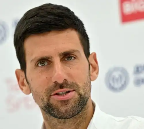 Novak Djokovic manda un avvertimento a Carlos Alcaraz
