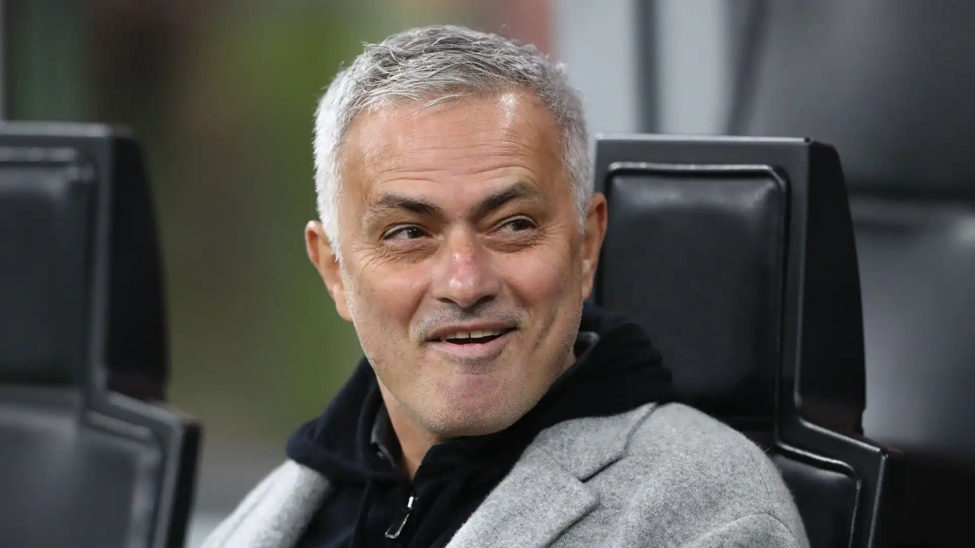Nuova destinazione a sorpresa per José Mourinho: immagini
