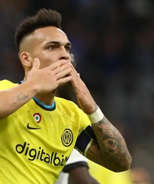 Offerta da capogiro per Lautaro Martinez: pronti quasi 250 milioni di euro. Foto