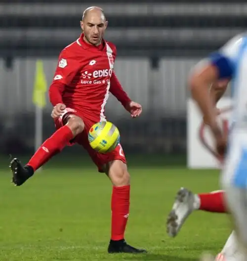 Gabriel Paletta finisce ancora ai box