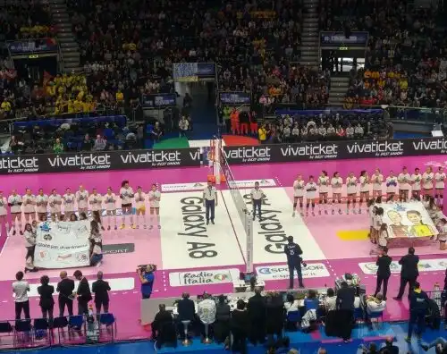 Cuore Uyba ma la finale è di Conegliano