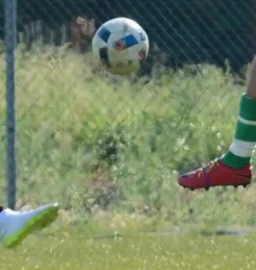 I calciatori chiedono lo stop totale agli allenamenti