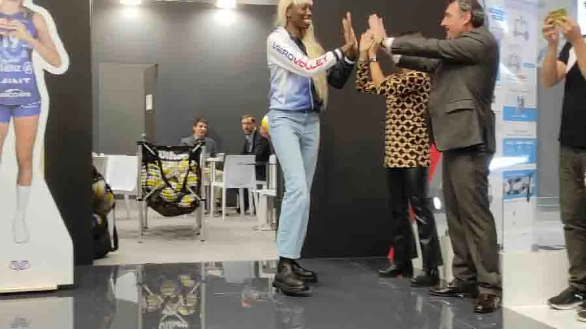 Anche Paola Egonu ha fatto tappa all'EICMA.