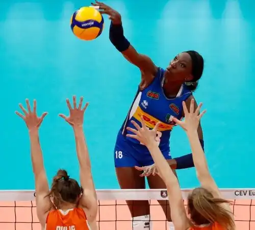 Paola Egonu e l’Italvolley schiacciano la Polonia