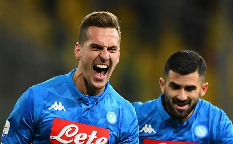 Per la squadra di Ancelotti a segno Zielinski, due volte Milik e Ounas.