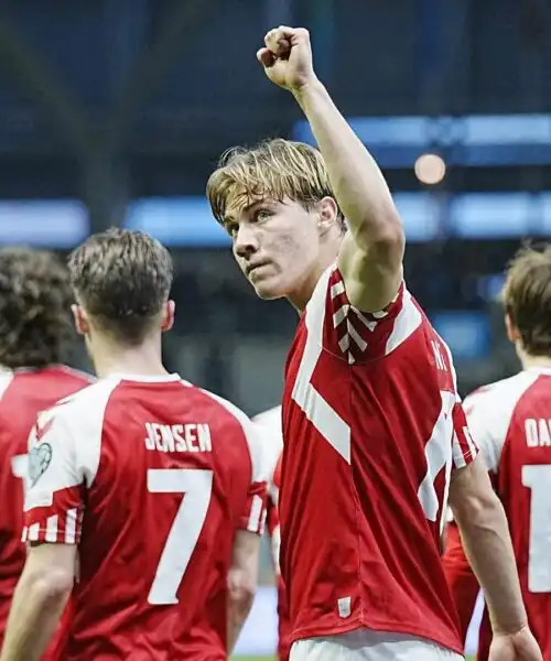 Super Rasmus Hojlund non basta: 5 gol in 2 partite, ma la Danimarca perde