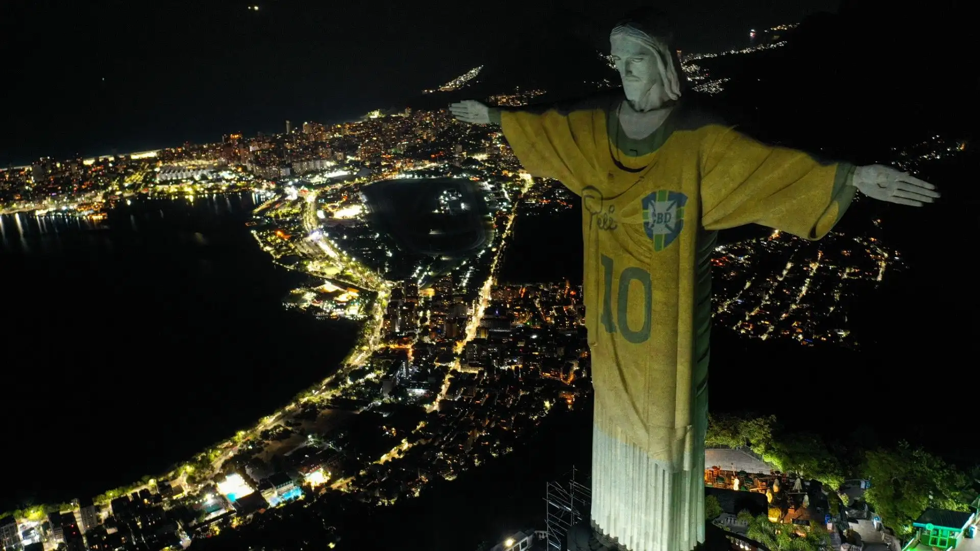 Papa Francesco ha inviato all'arcivescovo di Rio, Orani Tempesta, un messaggio in ricordo di Pelé