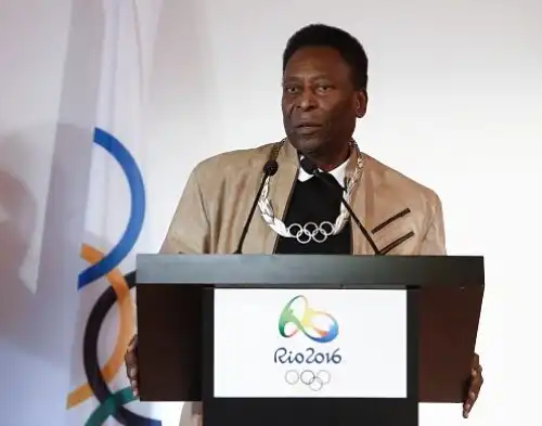 Pelè: “Non sarò io l’ultimo tedoforo”