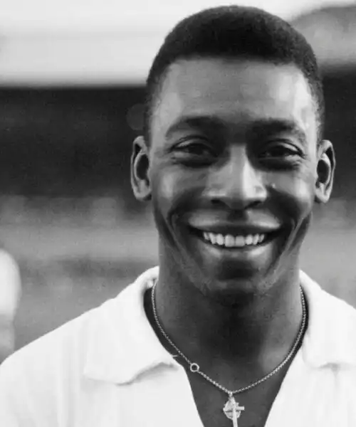 Un anno senza Pelé: il suo ricordo in immagini