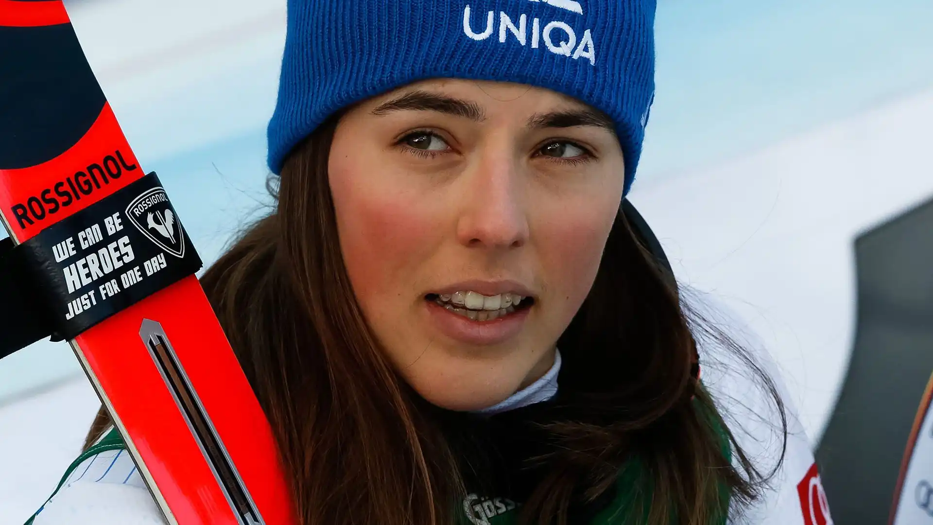 Ha vinto una medaglia d'oro nello slalom speciale alle olimpiadi invernali di Pechino 2022
