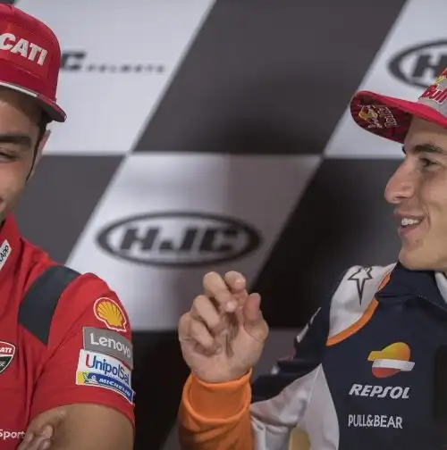 Danilo Petrucci conquista anche Marc Marquez: “Quasi colpivo un cammello”