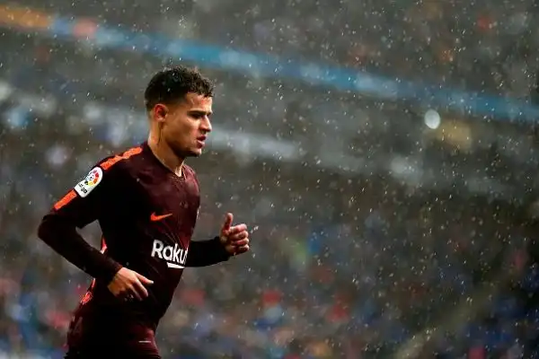 L'ex Inter è stato pagato 120 milioni di euro, più 40 milioni di bonus legati al raggiungimento di determinati obiettivi. E' potenzialmente il secondo giocatore più pagato di sempre, dopo Neymar.