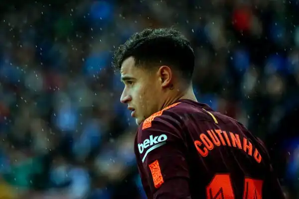 L'ex Inter è stato pagato 120 milioni di euro, più 40 milioni di bonus legati al raggiungimento di determinati obiettivi. E' potenzialmente il secondo giocatore più pagato di sempre, dopo Neymar.