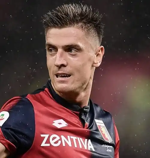 Piatek dice addio al Genoa e vola a Milano
