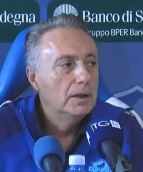 Sassari, Piero Bucchi dribbla l’argomento lotta playoff