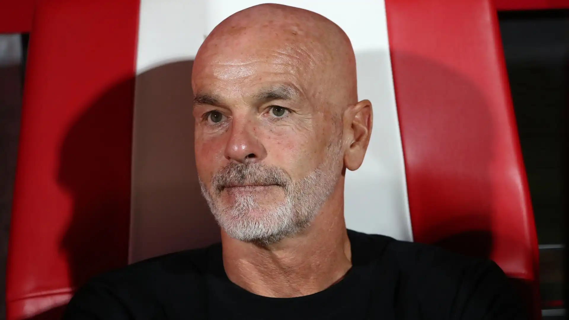 Il Milan ragiona su un possibile colpo per rinforzare il reparto offensivo a disposizione di Pioli