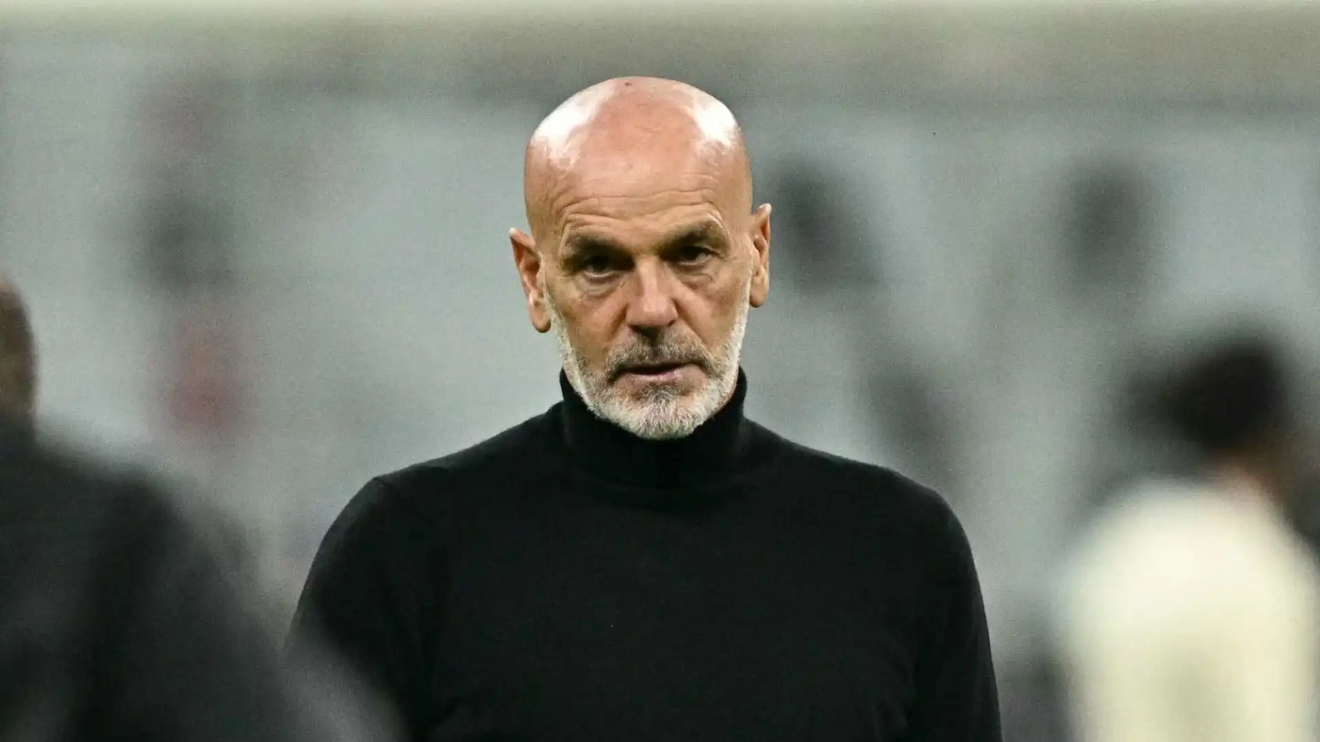 Il Milan è alla ricerca di rinforzi in difesa e ha messo nel mirino un giovane che si sta mettendo in luce nel campionato di Serie A
