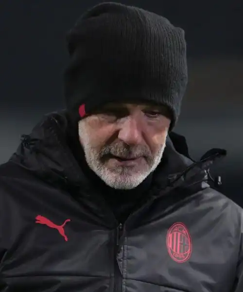 Milan, Pioli a terra: arriva un difensore ma è troppo tardi. Le foto