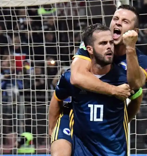 Spagna beffata nel recupero, Pjanic rilancia la Bosnia