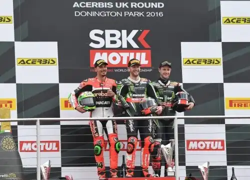 Sykes trionfa a Donington