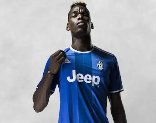 La Juve sceglie il blu per la trasferta