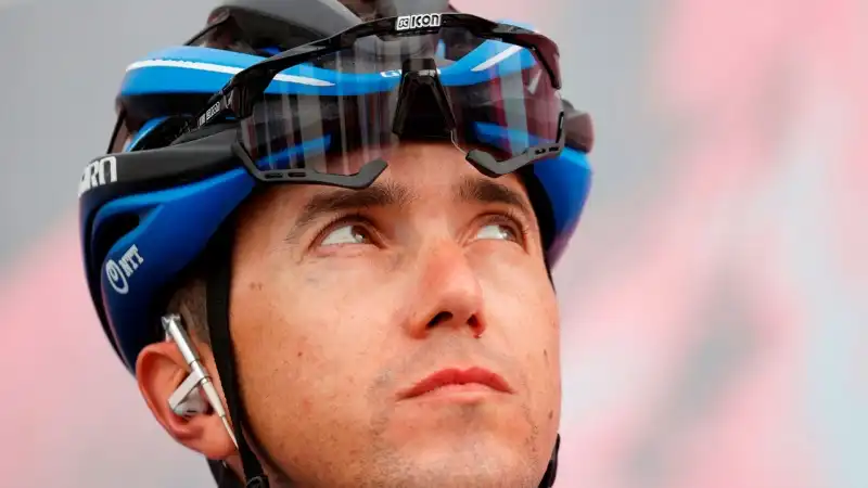 Giro d’Italia: Domenico Pozzovivo alza bandiera bianca