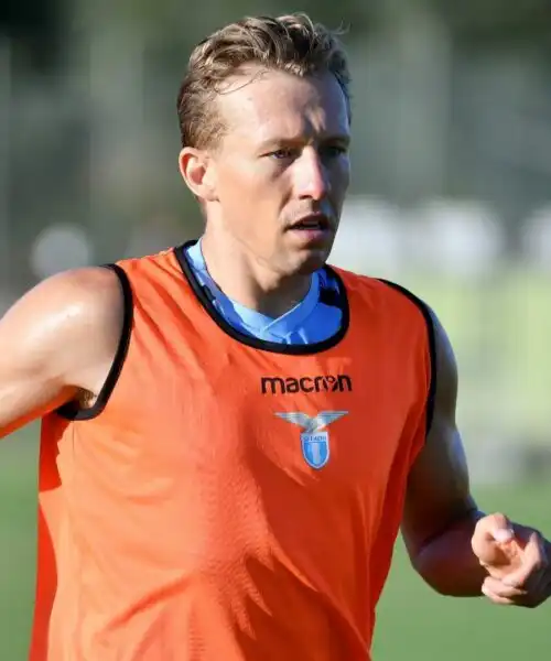 Problemi al cuore: Lucas Leiva si ritira dal calcio giocato. La carriera in foto