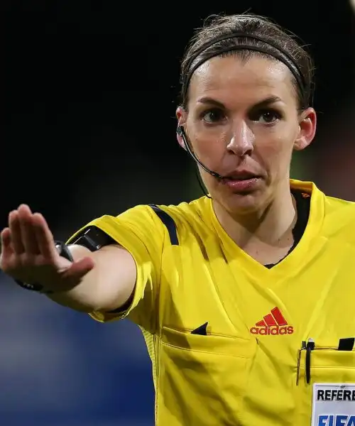 Mondiali, decisione storica: Stephanie Frappart arbitrerà Costa Rica-Germania