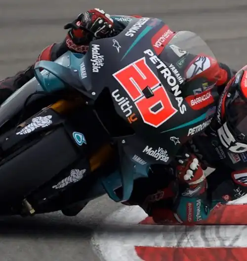Ad Assen la pole va a Quartararo, Rossi 14esimo
