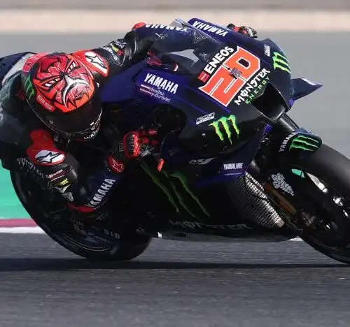 MotoGp, Doha: Quartararo doma le Ducati, Valentino Rossi indietro