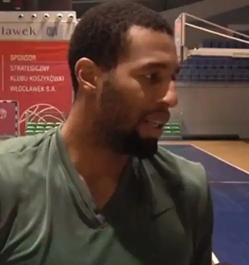 Hosley ringrazia Sassari: “Mi mancano quei tempi”