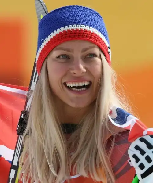 Ragnhild Mowinckel e il suo sorriso: le foto della sciatrice norvegese