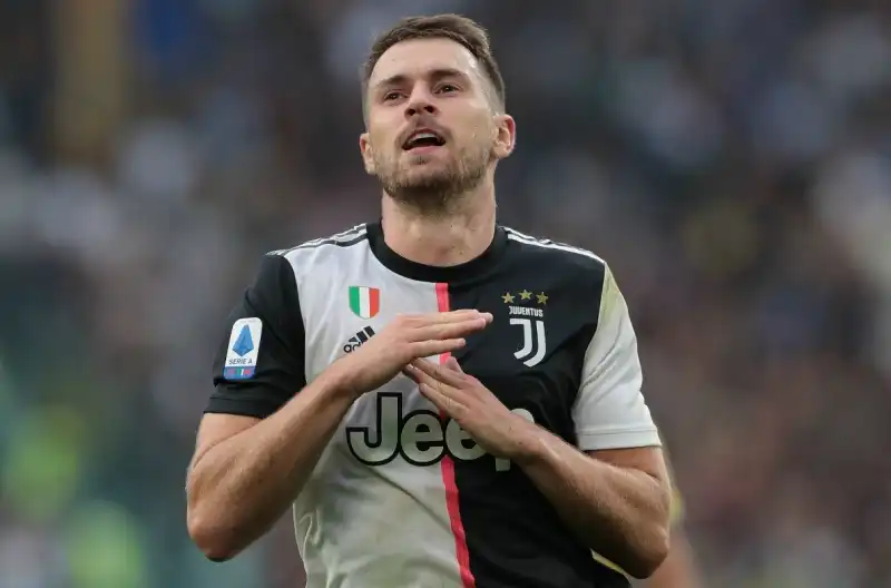 Ramsey diventa un problema: la soluzione della Juventus