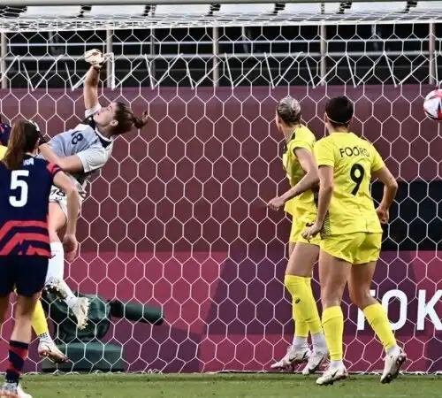 Tokyo 2020, magia dalla bandierina: guarda il gol