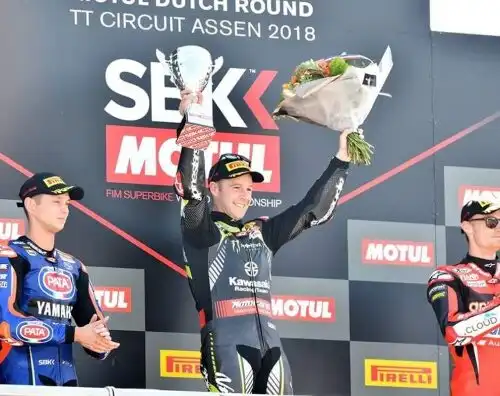 Superbike, Assen: in gara 1 trionfa Rea