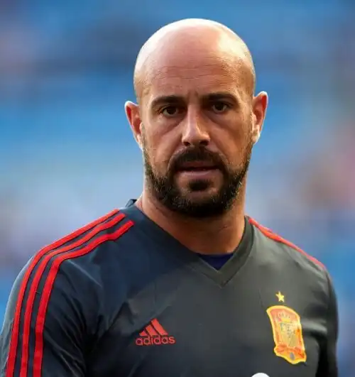 Pepe Reina segue Piatek: addio Milan