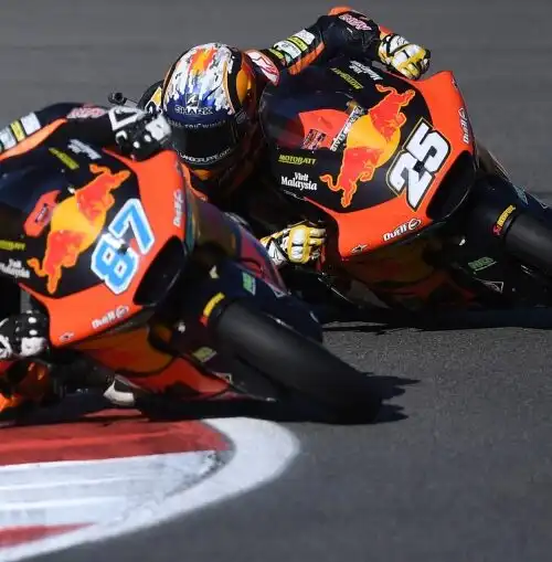 Moto2: Gardner vince a Portimao, è a -3 dal titolo